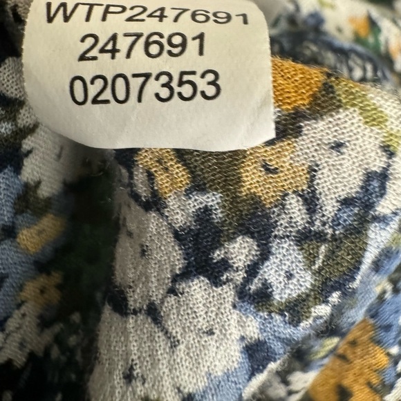 J. Jill Smocked Relaxed Rayon Blouse In Navy Blue Wildflowers Print Size 2X - Picture 12 of 14